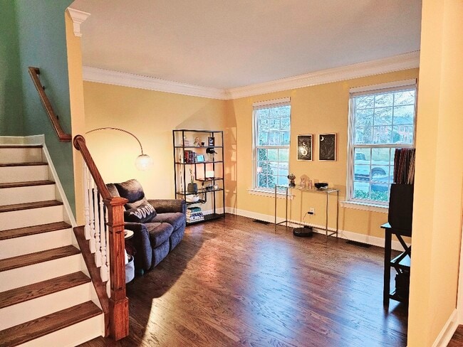 Sala de estar - 7752 Porter House Dr