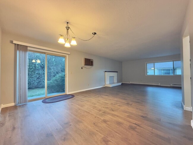 Photo - 1307 E 30th Ave Unidad 1