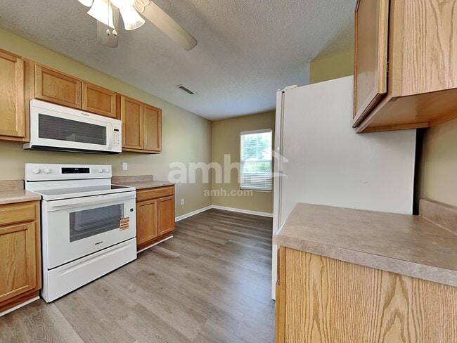 Photo - 4609 Twin Spires Dr