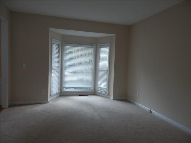 Photo - 3730 Ancroft Cir