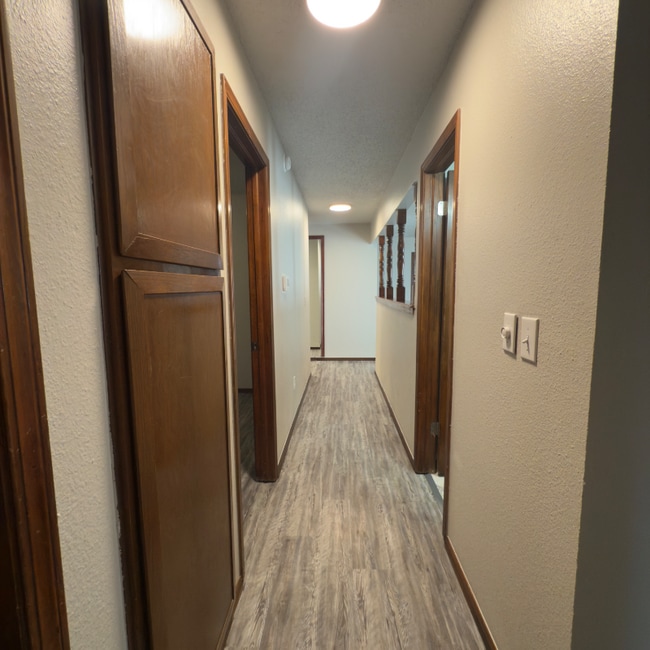 Photo - 100 Lochwood Cir