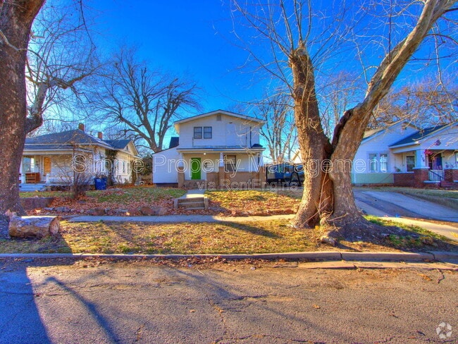 Building Photo - 730 N Louisa Ave Rental