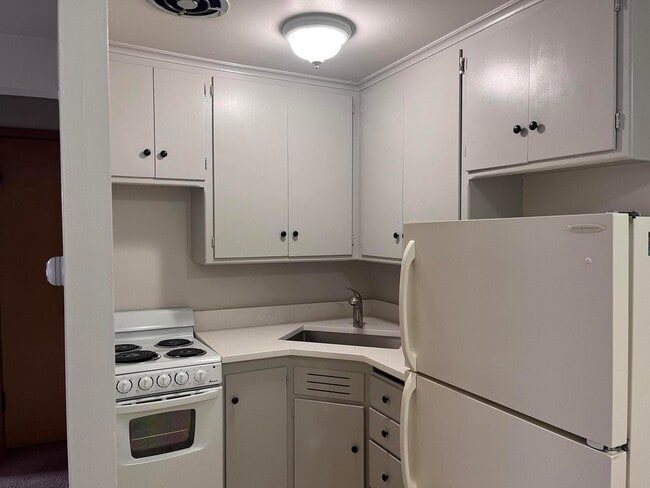 Photo - 4934 W Forest Home Ave