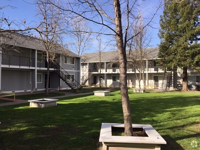 Building Photo - Wind Creek Apartments