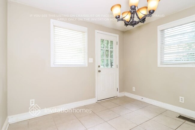 Photo - 188 Dearborn St SE