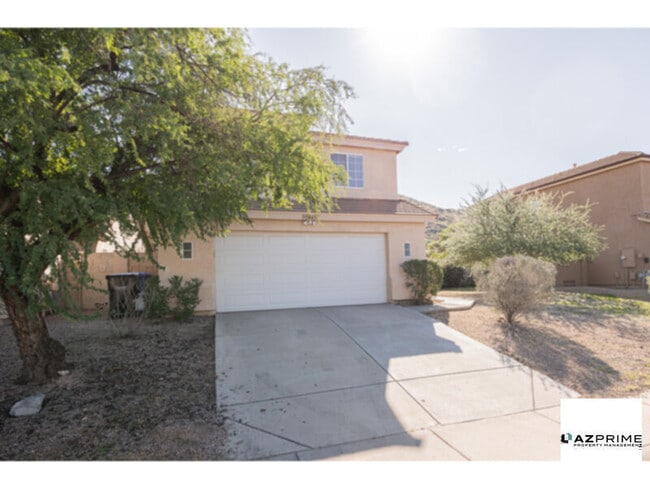 Photo - Experience the Pinnacle of Contemporary living in this Gorgeous Phoenix 4/2.5 House!