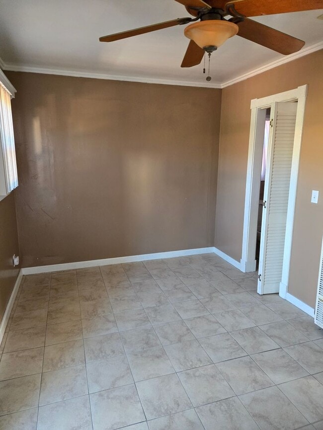 Photo - 1 bedroom apartment-steps from the beach