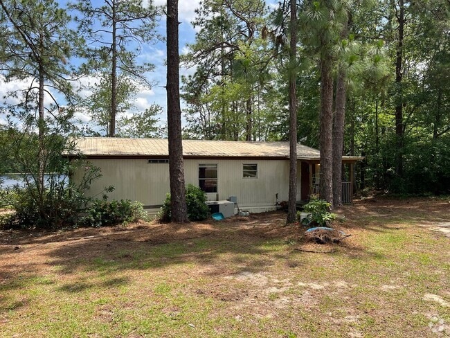 Building Photo - 1596 W C Hodges Rd Rental