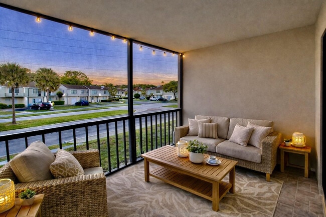 Building Photo - 8060 S Colony Cir Unit 209