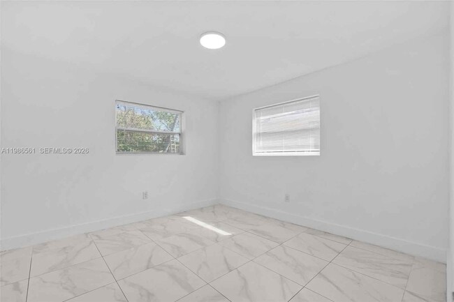 Photo - 1443 NW 34th St