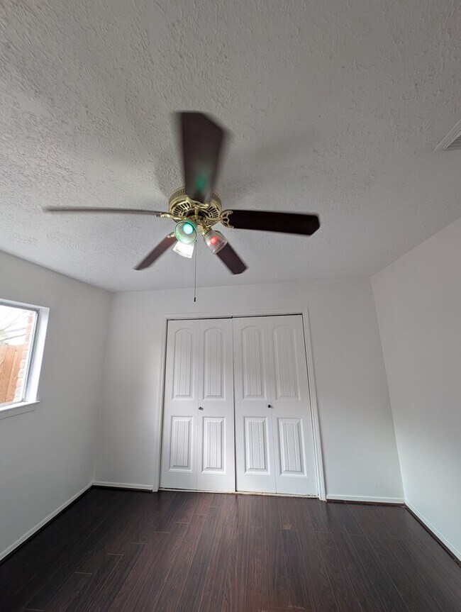 Photo - Welcome to this beautifully maintained home in the desirable Fairmont Park East area of La Porte!