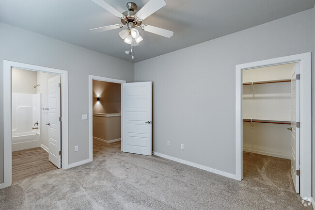 2BR, 2.5BA - The Maple - 1,341SF - Hillcrest Village Townhomes