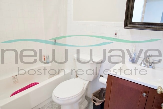 Photo - 179 Northampton St Unidad 4