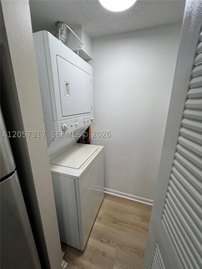 202 Sable Palm Way Unit 202