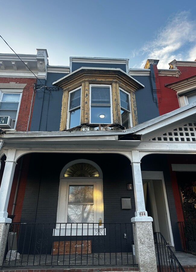 Building Photo - West Philly
