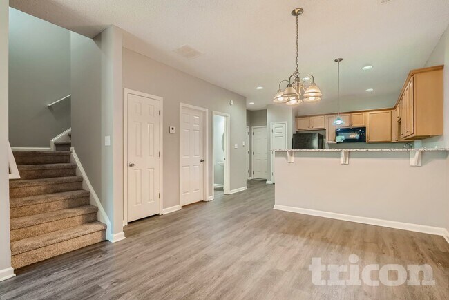 5345 Oakley Commons Blvd