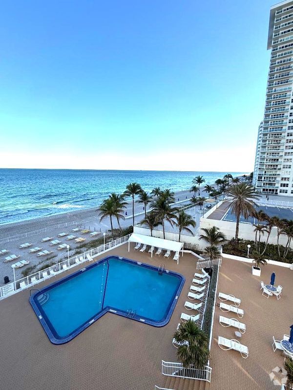Building Photo - 4010 Galt Ocean Dr Rental