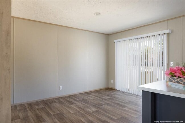 Photo - 1837 Gumberry Ct