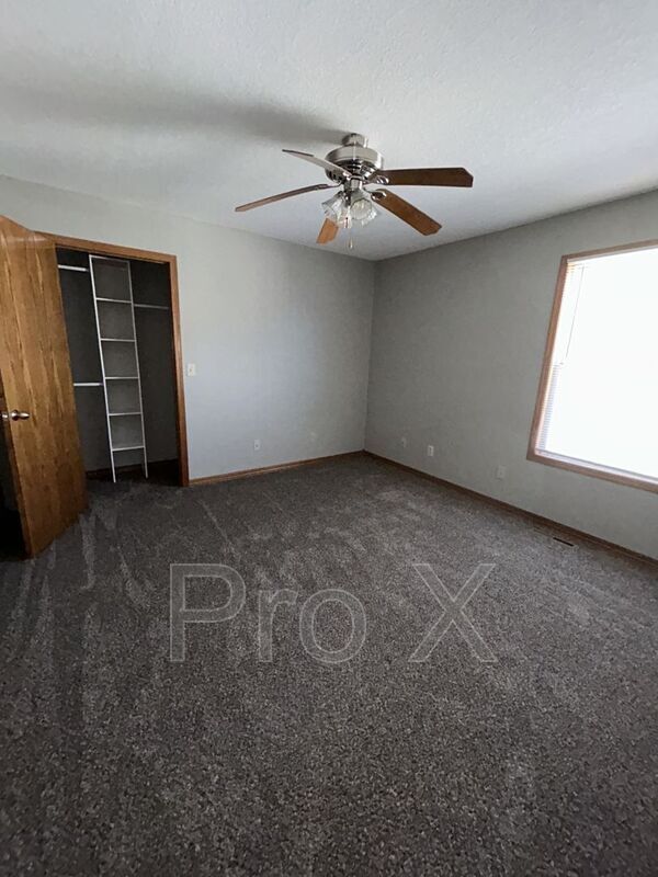 Photo - 517 E Park St Unit B