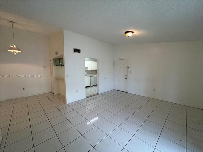 Photo - 468 NE 206th Ln Unit 201