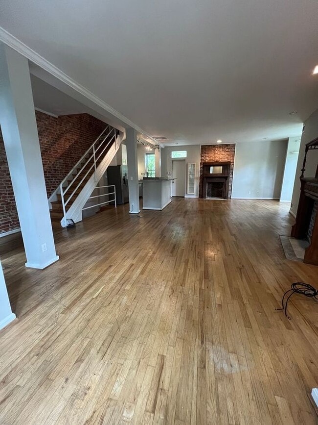 Photo - 1701 New Jersey Ave NW Unit Upstairs