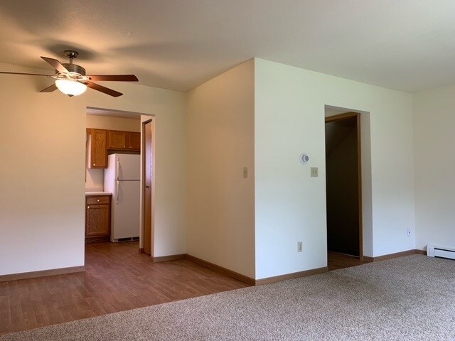 Curated visual reference: Fresh Look at Arrowhead Apartments And Townhomes La Crosse Wi