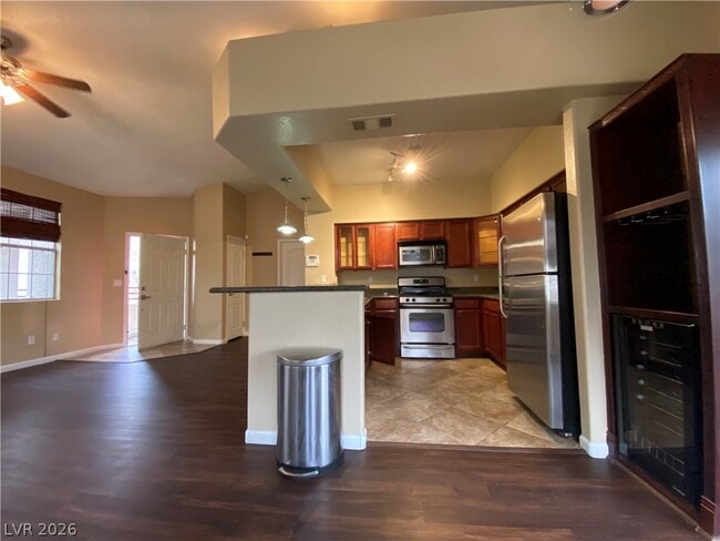 Photo - 10224 Penrith Ave Unit 204