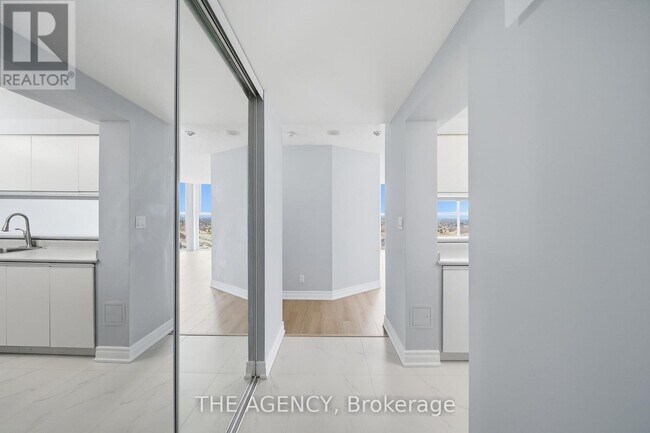 Photo - 90 Dale Ave Unité PH3