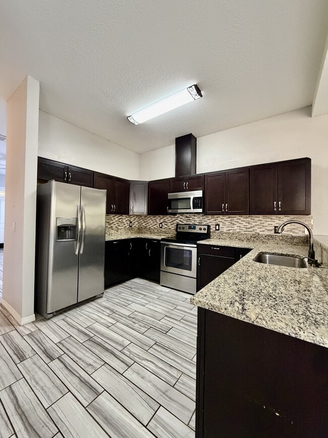 Photo - 4848 Tampa Downs Blvd