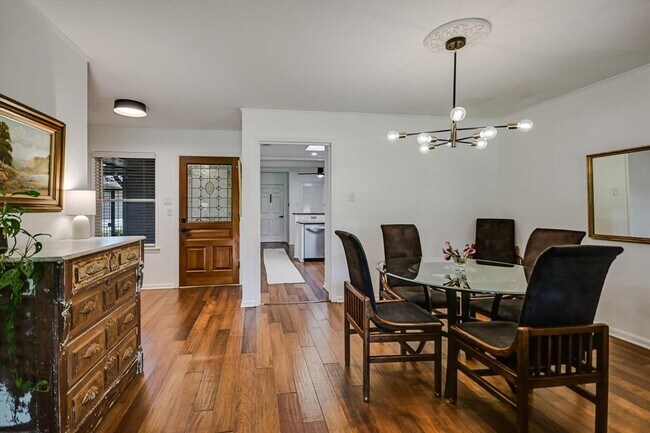 Photo - 11125 Pinehurst Dr Unit C