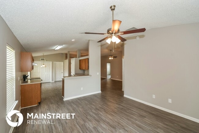 Photo - 11731 Deep Springs Dr N