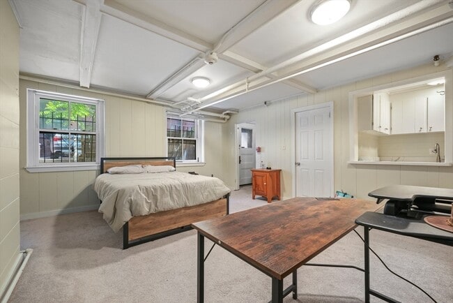 Building Photo - 298 Marlborough St Unit 2