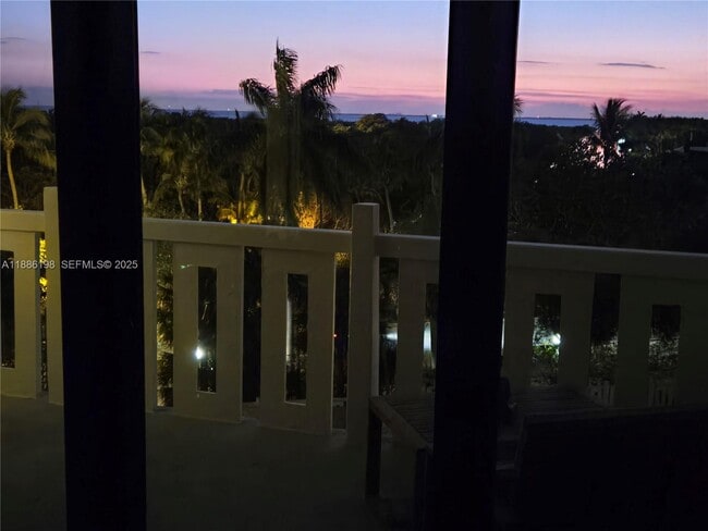 Photo - 1121 Crandon Blvd Unit D404