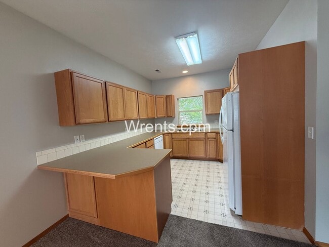 Photo - 425 W 14th Ave