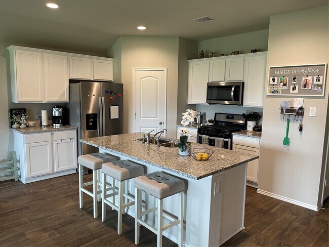 Photo - 18356 Klamath Falls Ln