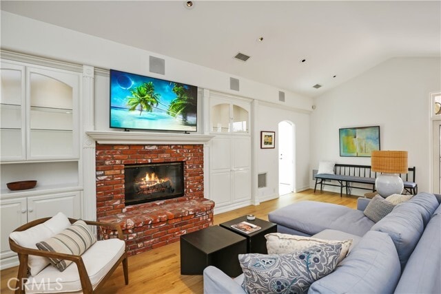 308 Orchid Ave
