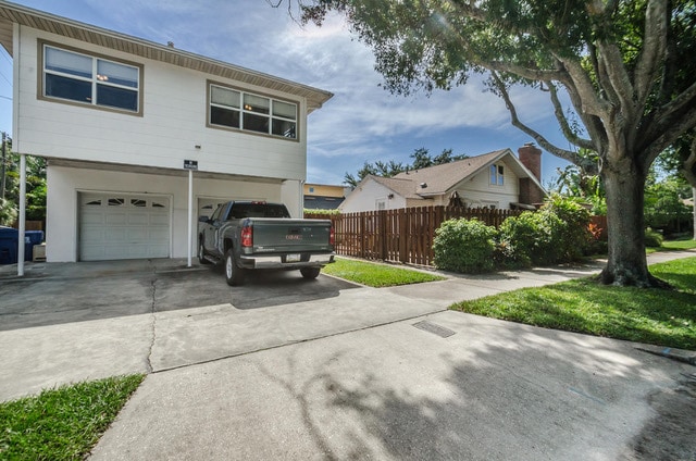 Building Photo - 1515 Oak St NE