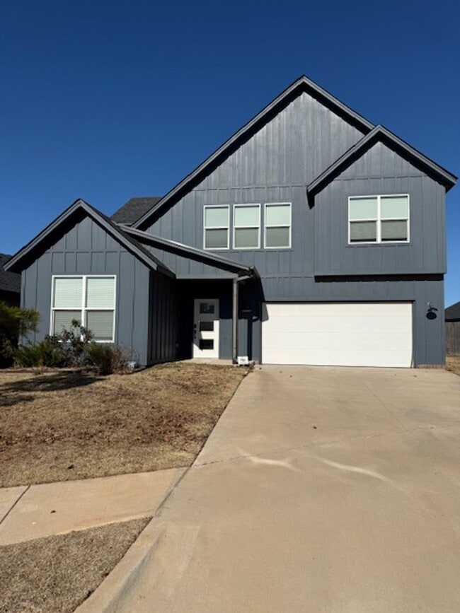 Photo - Beautiful property in Edmond