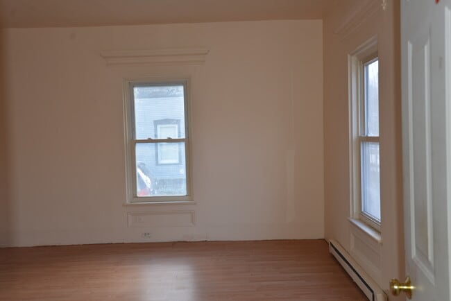 Photo - Johnson Village Apartments, LLC Unit 6