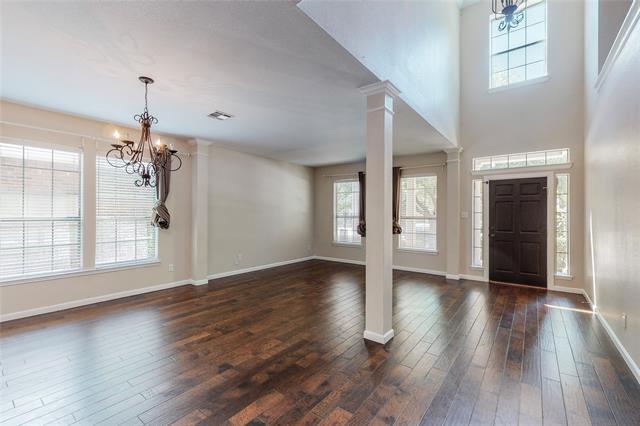 Photo - 2855 Coteau Way