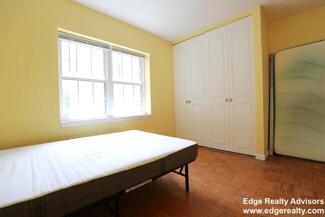 Photo - 140 Lake Shore Rd Unidad 1