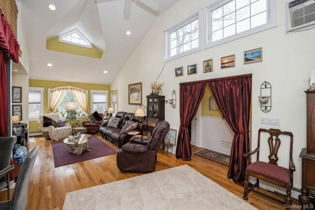 229 Springville Rd