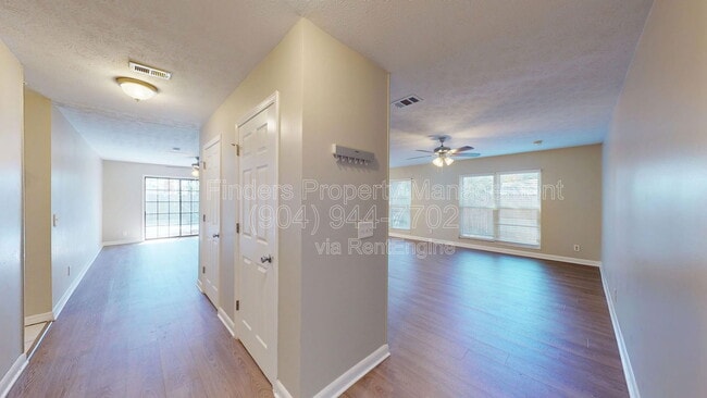 Photo - 3336 Cypresswood Dr S