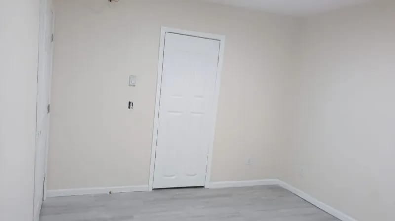 Photo - 433-435 Prescott Ave Unidad 435 Rear