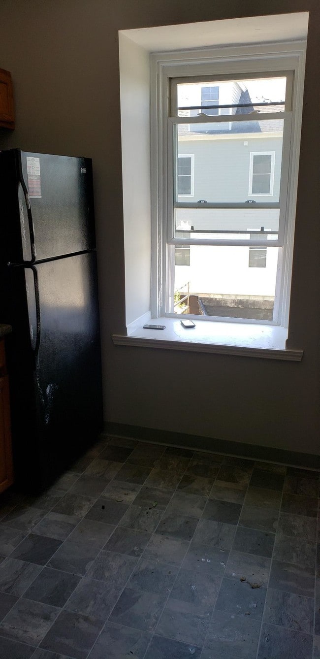 Photo - 172 Bigelow St Unit 2