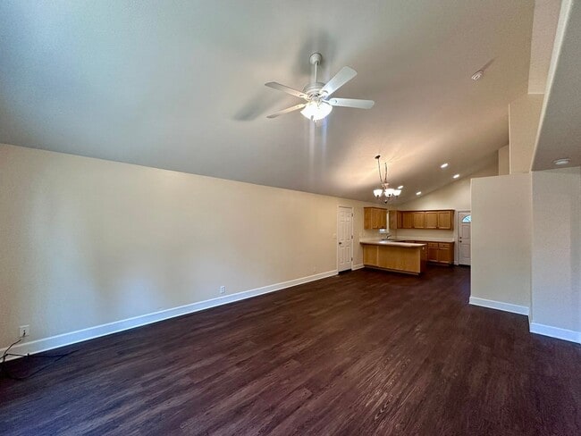 Photo - 6204e Unidad 6206