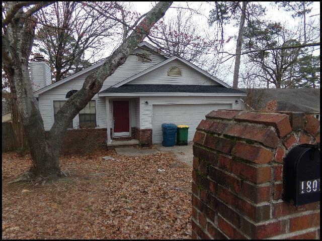 Photo - 1801 Mesquite Cir