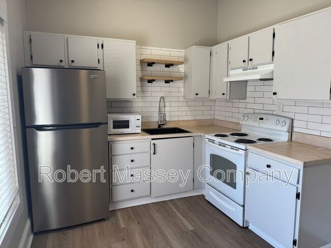 Photo - 1618 Ellwood Ave Unit 1618ELL