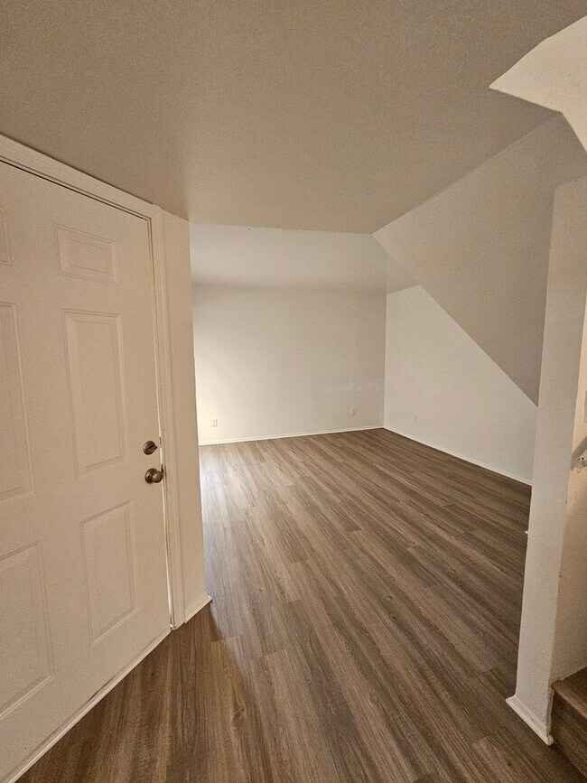 Photo - 1715 E Pepper Cir Unidad 01