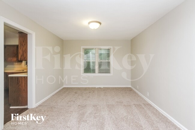 Photo - 5614 N Victoria Dr